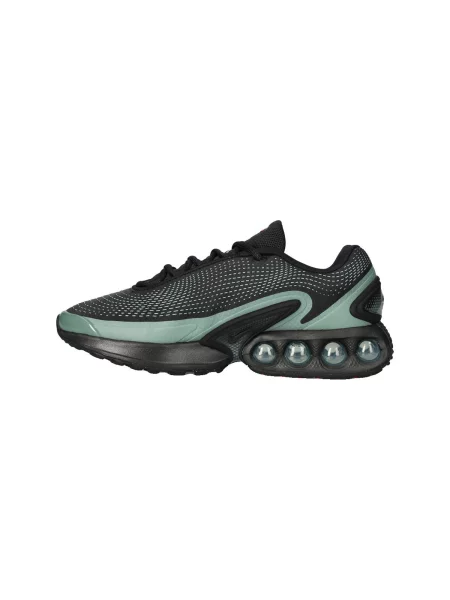 Tenisky Nike Air Max s prechodom farieb čierna