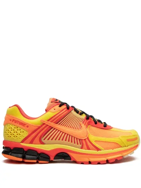 Маратонки Nike Vomero оранжево