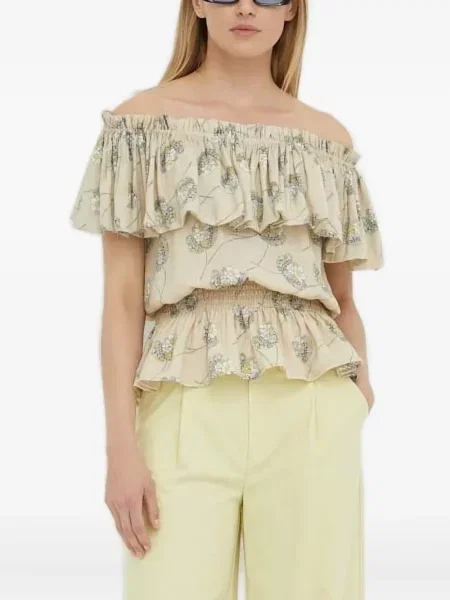 Bluză Bruuns Bazaar cu model floral cu imagine