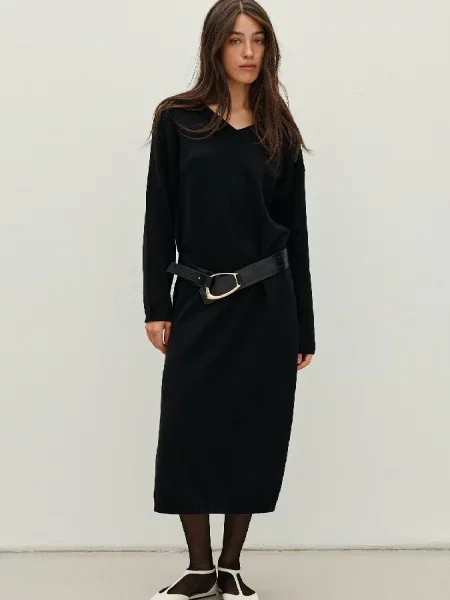 Платье миди Ricamare черное