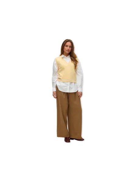 Pantaloni Aware maro