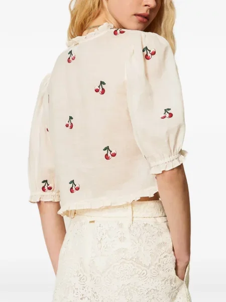 Pantaloni scurți Twinset din dantelă