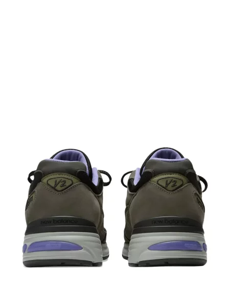 Sneaker New Balance autogrammal szürke
