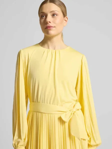 Sukienka koktajlowa z plisami model Celina' Guido Maria Kretschmer Woman