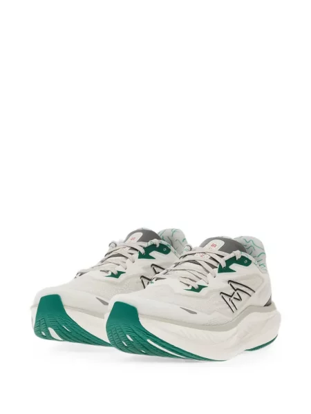 Sneakerși Karhu alb