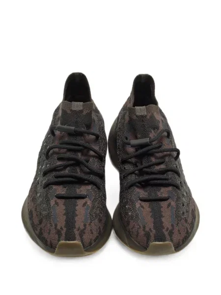 Sneakerși Adidas Yeezy maro