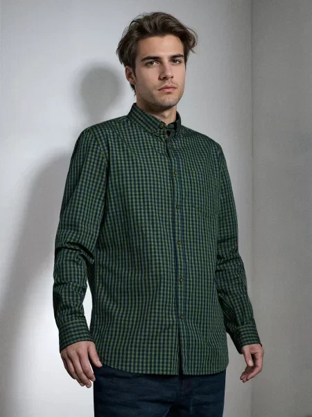 Картата сорочка синьо-зелений зелена