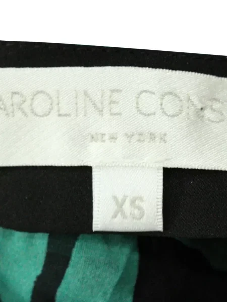 Rochie Caroline Constas cu talie înaltă cu imagine de costum negru