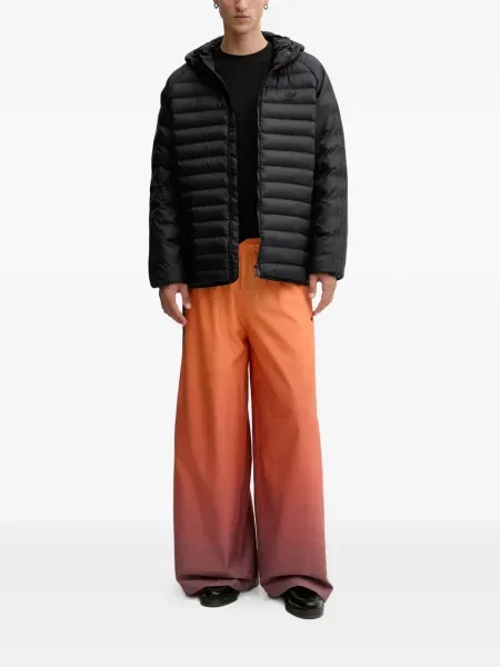 Pantaloni Adidas Campus cu șireturi cu dungi din dantelă roșu