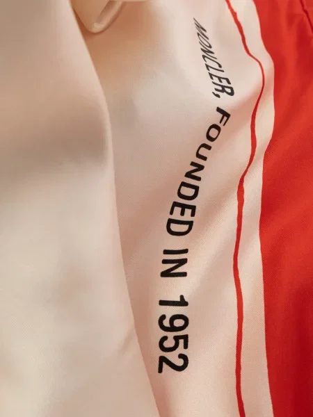 Svileni šal Moncler