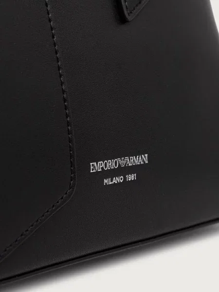Кожаная сумка Emporio Armani