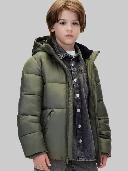 Calvin Klein Jeans geacă matlasată pentru copii verde