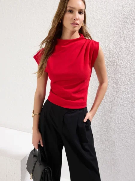 Trendyol Bluză roșu