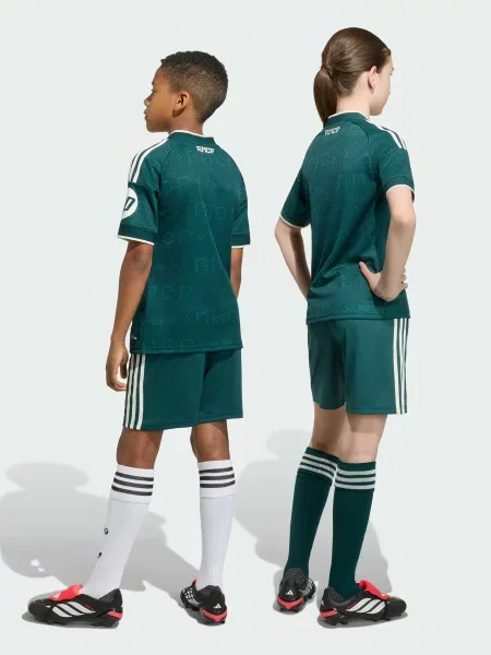 Дитячі Спортивні шорти adidas перероблений зелений