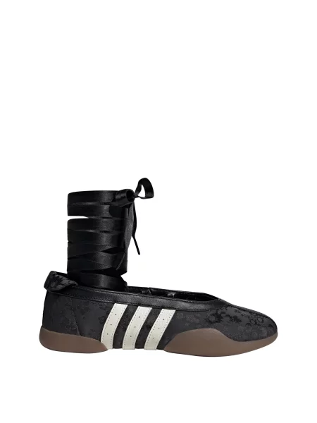 ADIDAS ORIGINALS Nízke tenisky Taekwondo Mei / biela čierna