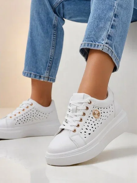 Sneakerși Resti alb