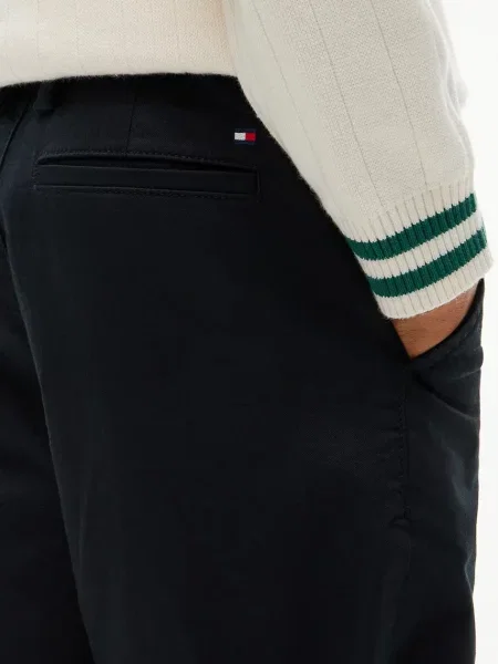 Tommy Hilfiger панталон чино за деца от с черно