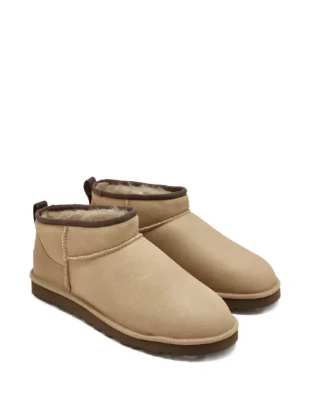 Botine Ugg clasici