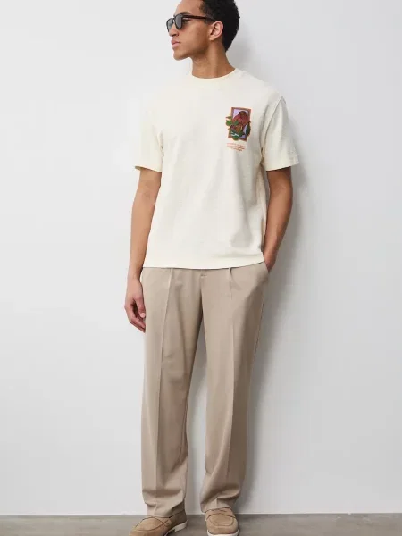 Футболка Medicine