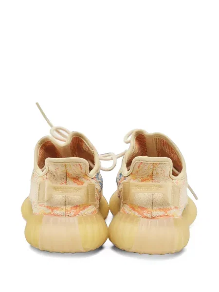 Top Adidas Yeezy