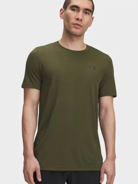 Бесшовная спортивная футболка Under Armour