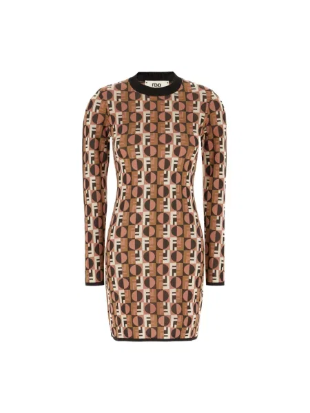 Wielobarwność sukienka Fendi