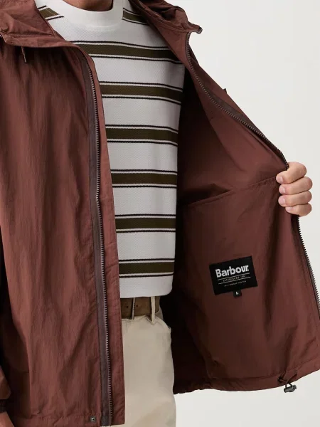 Демисезонная куртка Barbour