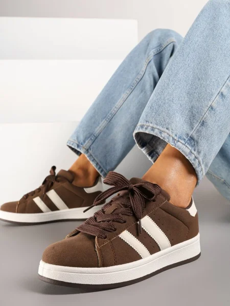 Sneakers maro
