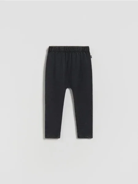 Reserved legginsy czarny