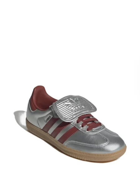 Top Adidas din piele