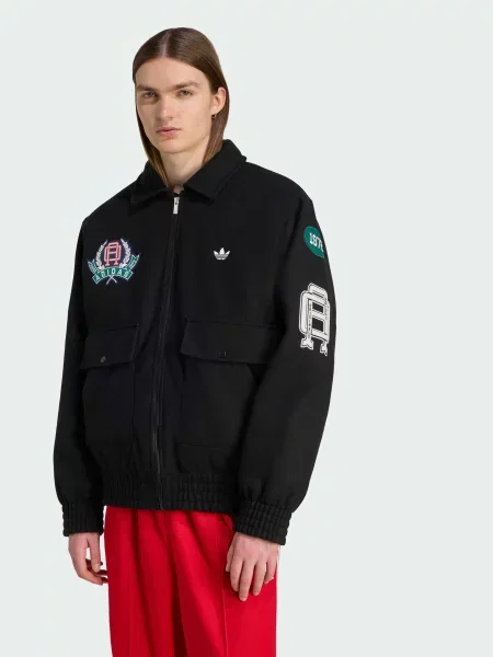 Демисезонная куртка Adidas черная