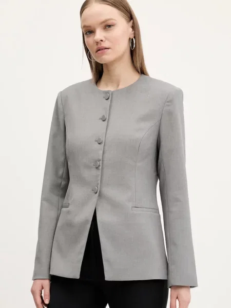 Abercrombie & Fitch sacou un singur rand de melanj gri