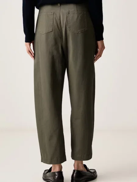 United Colors of Benetton pantaloni pentru femei cu verde