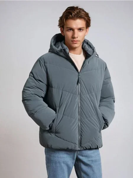 Sinsay Prošívaná bunda s kapucí šedá