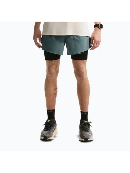 Мъжки къси панталони/шорти Nike Stride Dri-Fit Brief-Lined 5" mineral slate зелено