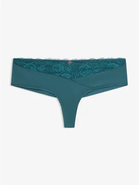 Stringi panty z elegancką koronką i bezszwowym tyłem niebieskie