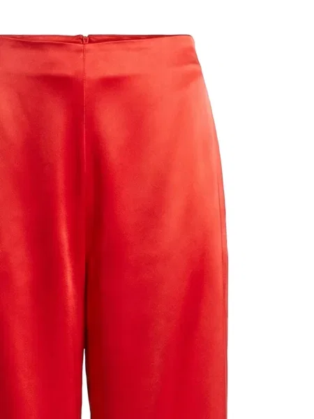 Pantaloni palazzo Danamé din satin roșu