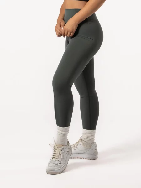 Legginsy na jogę i pilates bez przedniego szwu – oliwkowy zielone