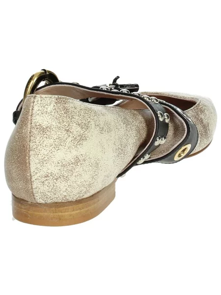 Pantofi Pinko bej