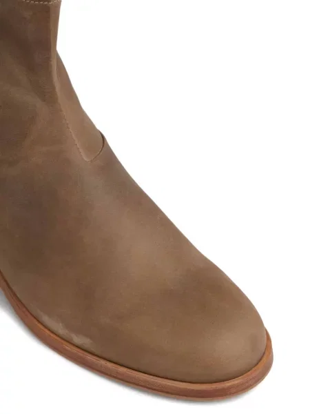 Botine Common Projects din piele de căprioară maro
