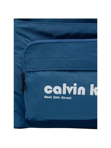 Calvin Klein Jeans Ruksak Ckj Graphic Ck Multi Funct Backp Tmavomodrá modrá