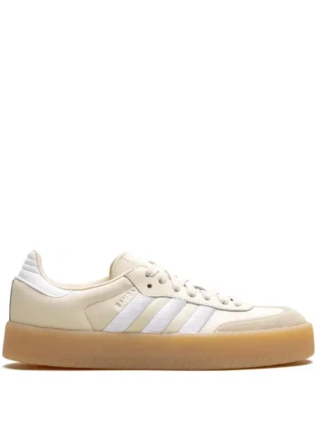 Маратонки Adidas бяло