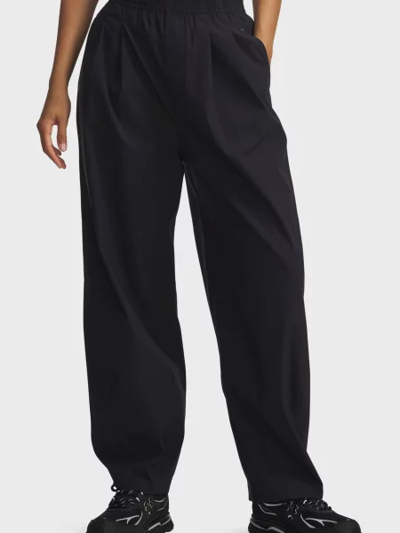 Плісировані штани Under Armour чорні