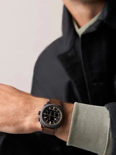 Fossil годинник Machine Big Tic