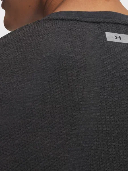 Шерстяная спортивная футболка Under Armour для бега черная