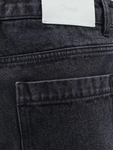 Pantaloni scurți din denim Dunst negru