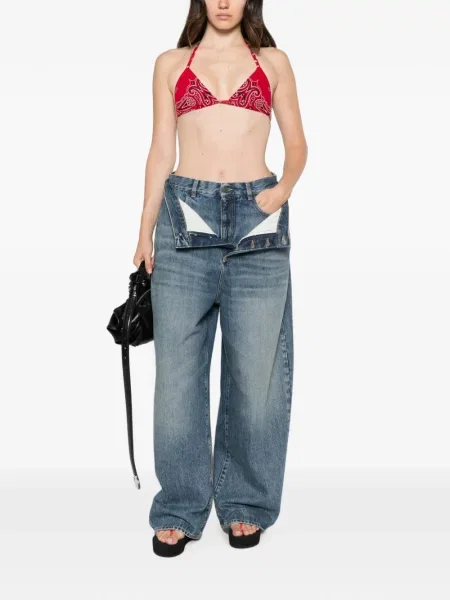 Top Re/done cu imagine cu model paisley roșu