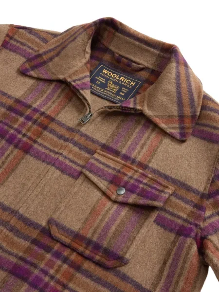 Geacă Woolrich în carouri maro