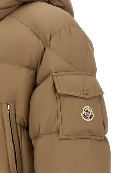 Palton Moncler cu glugă maro