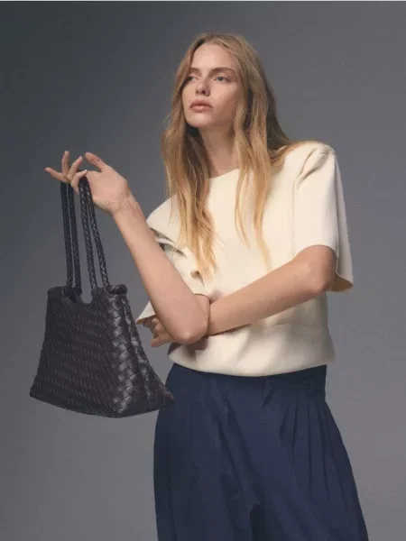 Reserved Geantă shopper împletită maro-închis maro